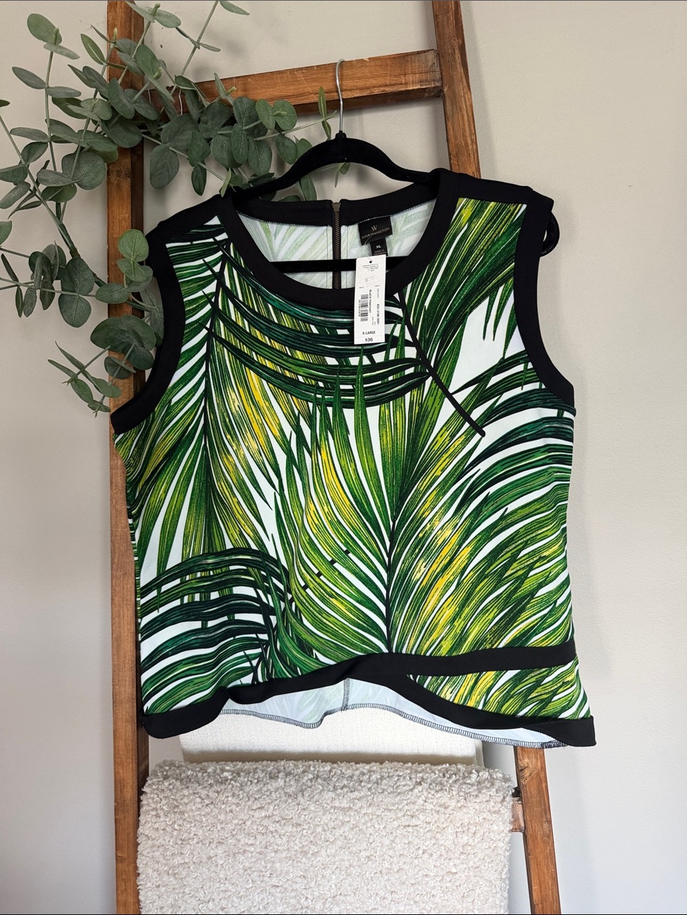 Worthington Green Palm-Print Sleeveless Tank with Black Trim